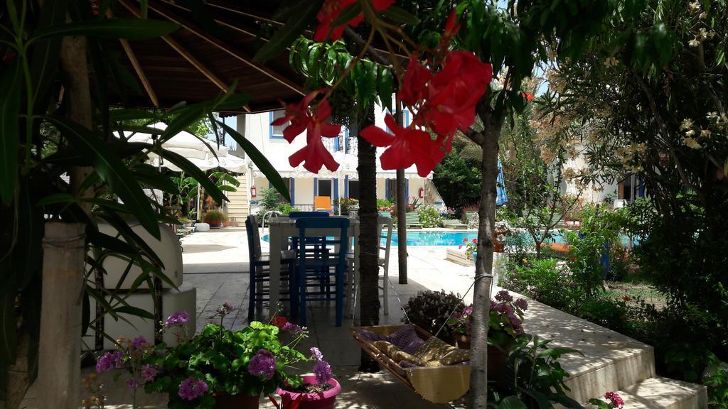 Paradise Garden Gumusluk Evleri Aparthotel Exterior foto
