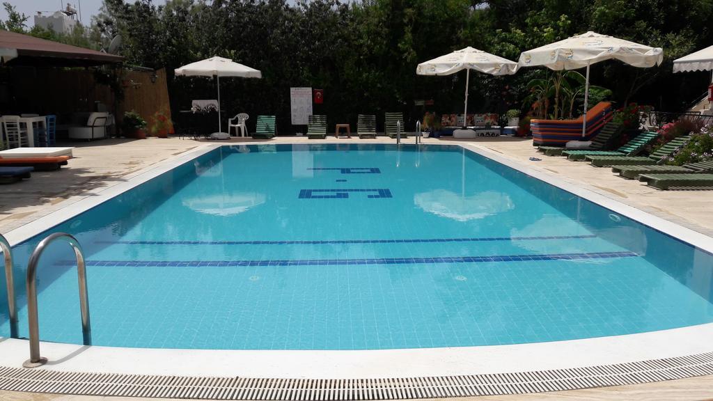 Paradise Garden Gumusluk Evleri Aparthotel Exterior foto