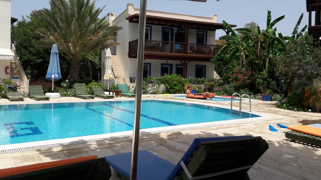 Paradise Garden Gumusluk Evleri Aparthotel Exterior foto